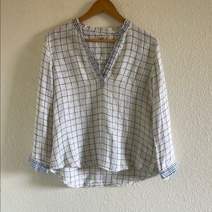 Faherty Women’s 100% Linen Long Sleeve V-Neck Top Blue White size S